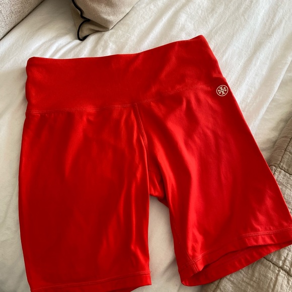Tory Sport High-Rise Weightless Bike Shorts, Size S - Picture 1 of 5